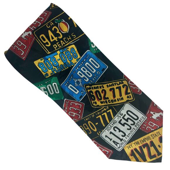 Car License Plates Tie - Picture 2 of 6